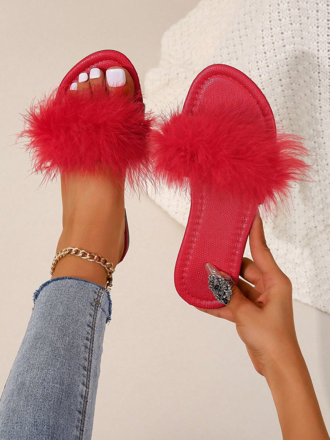 Women's Fashionable And Simple Slippers