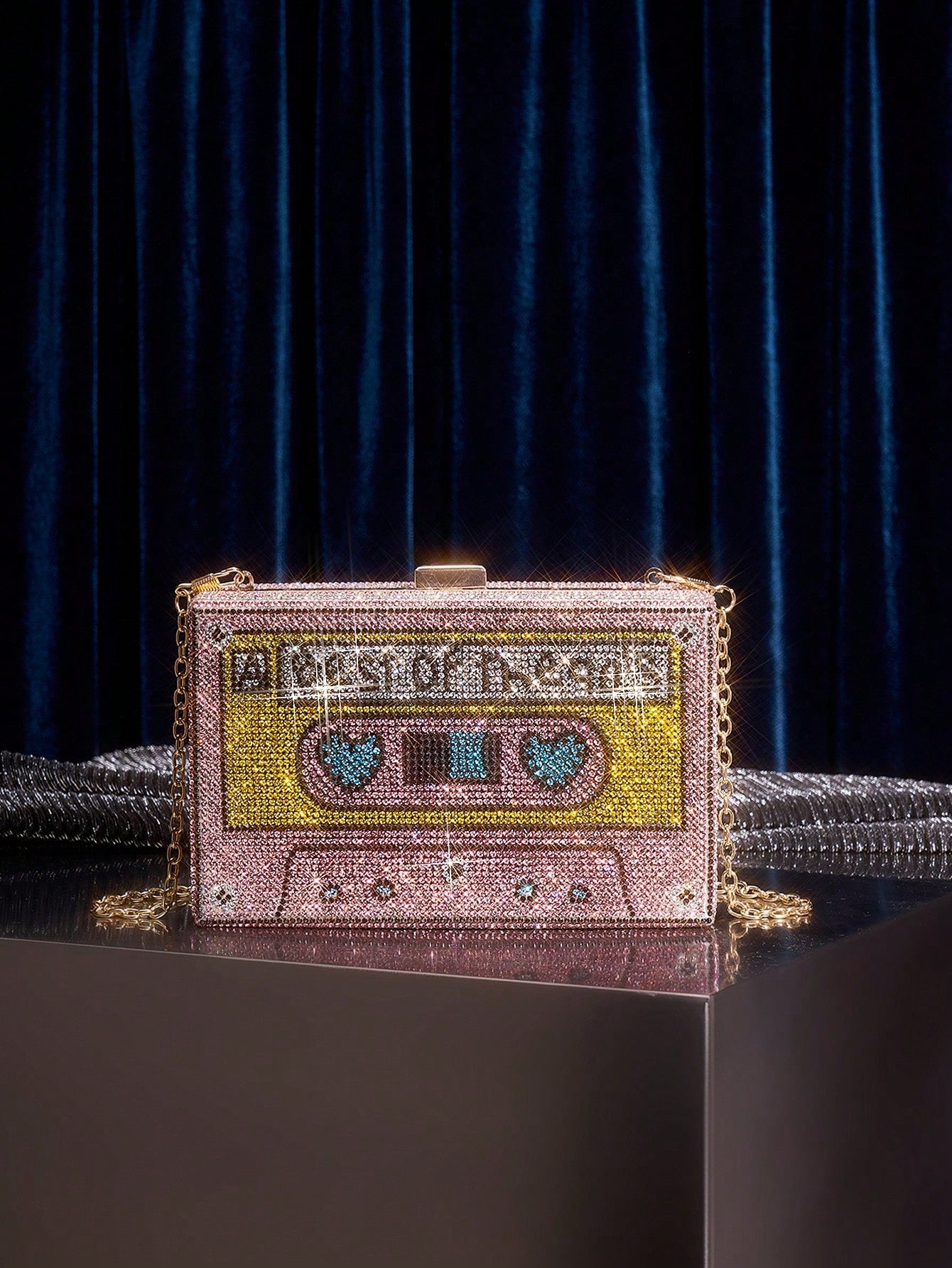 Seeria Pink Mini Diamond Radio Shaped Handbag