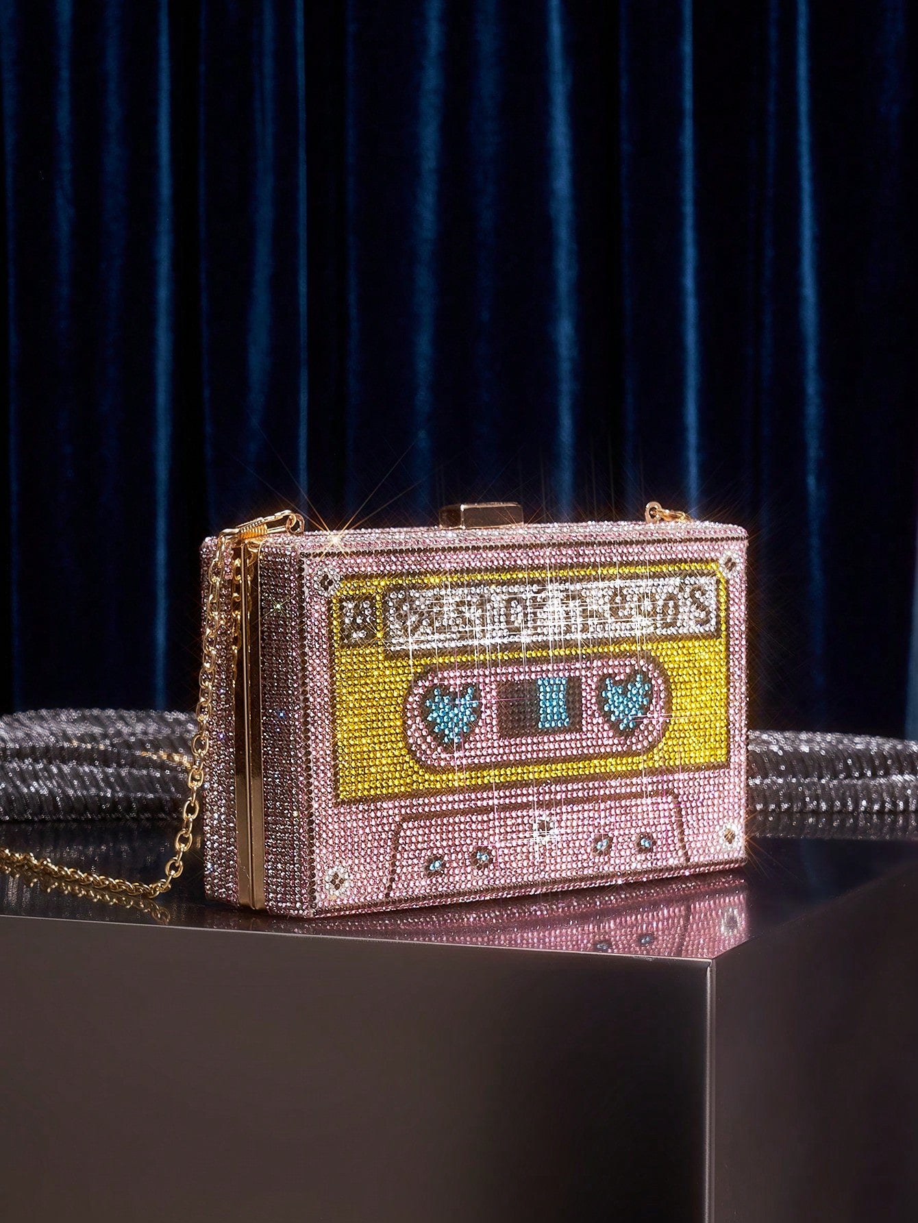 Seeria Pink Mini Diamond Radio Shaped Handbag