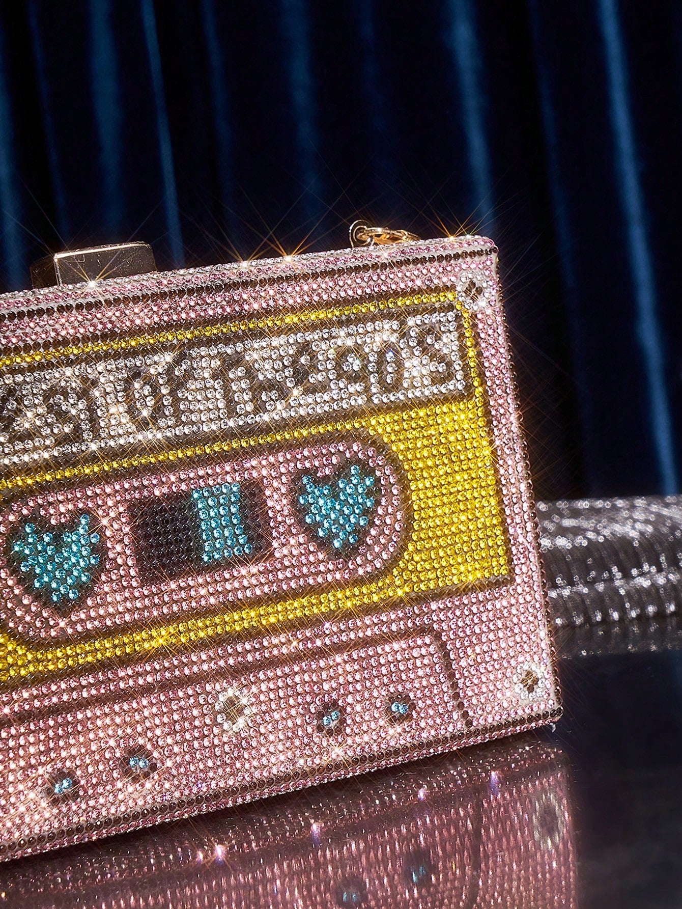 Seeria Pink Mini Diamond Radio Shaped Handbag