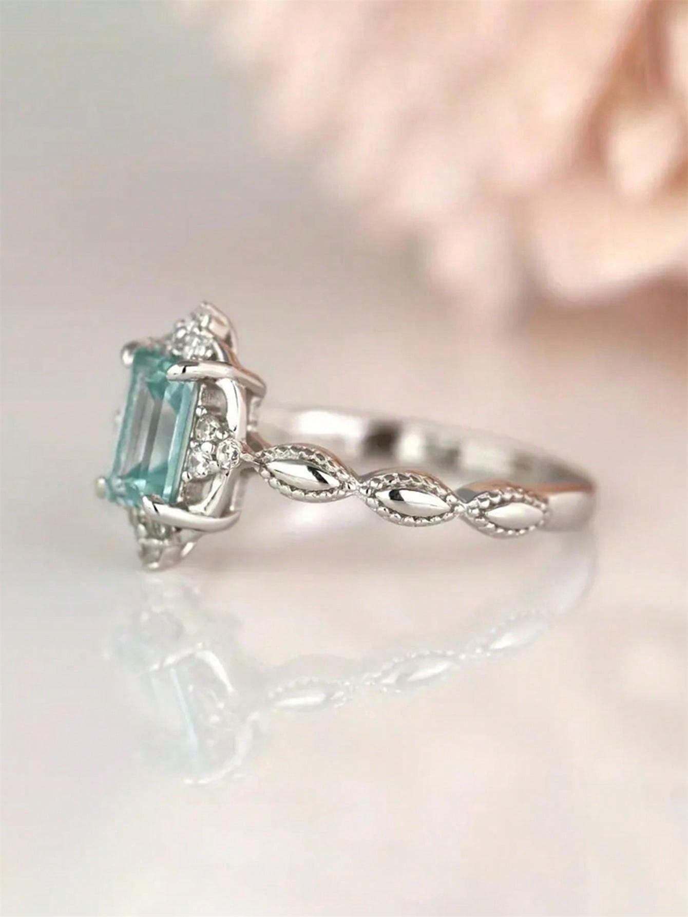 "Queen of Elegance" Blue Cubic Zirconia Ring