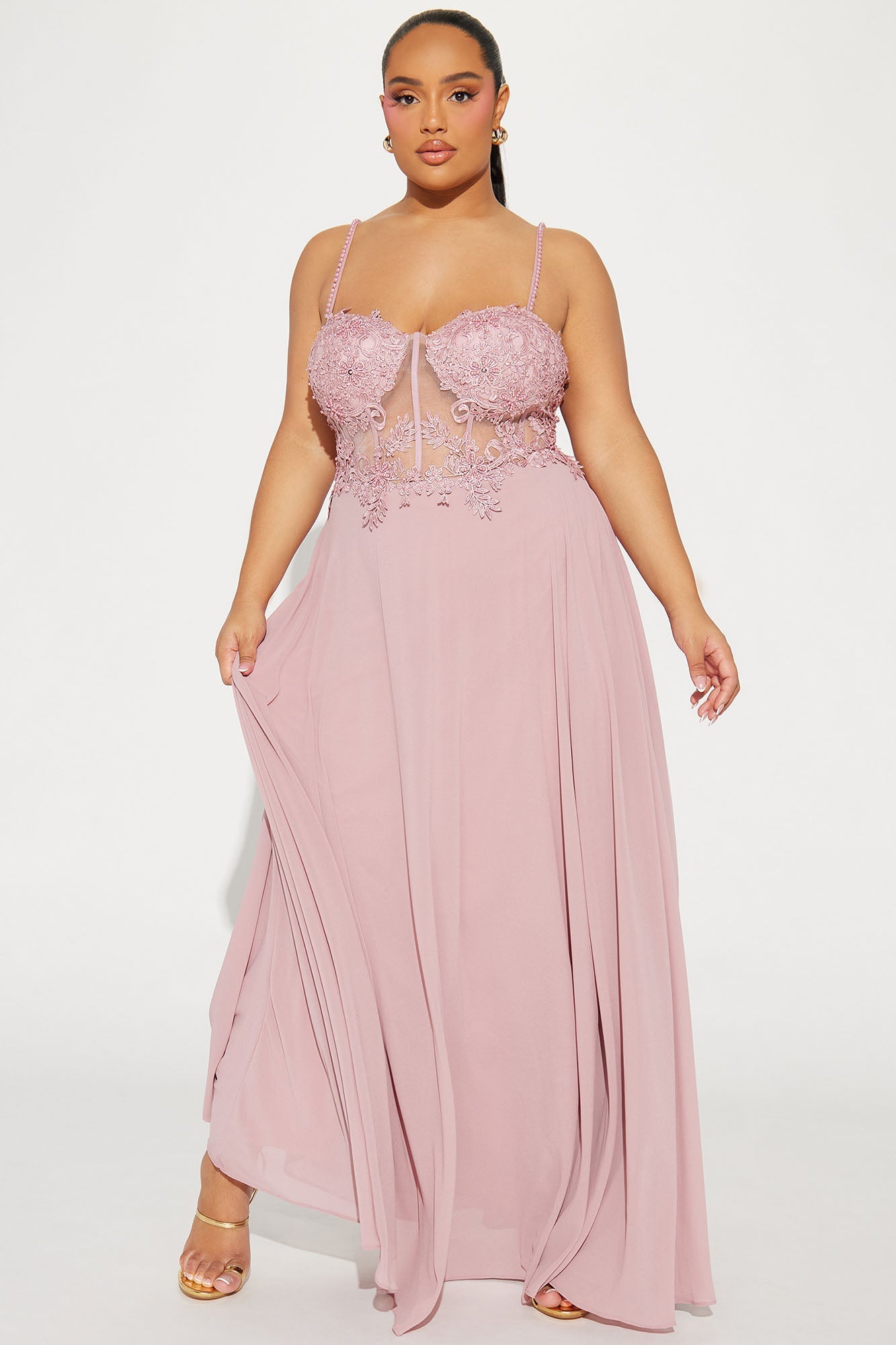Cheri Mauve Chiffon Gown with a sweetheart neckline and a corset waist