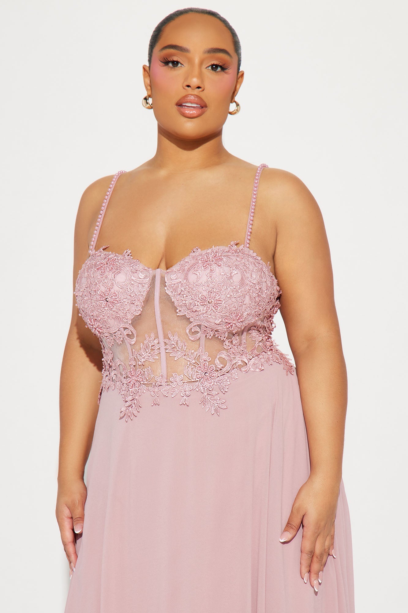 Cheri Mauve Chiffon Gown with a sweetheart neckline and a corset waist