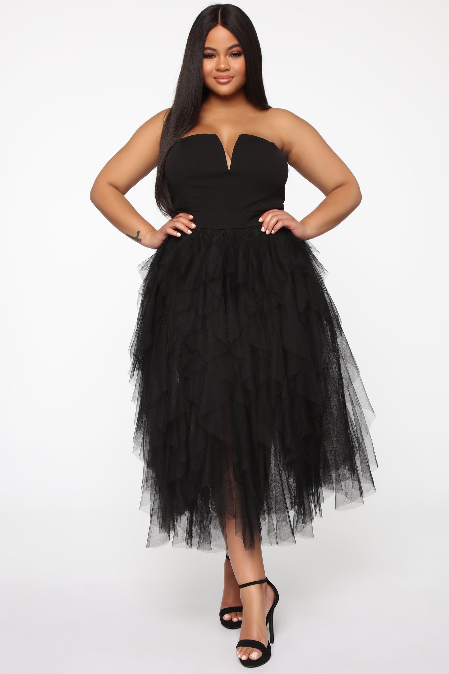 Janie Black Tube Maxi Dress