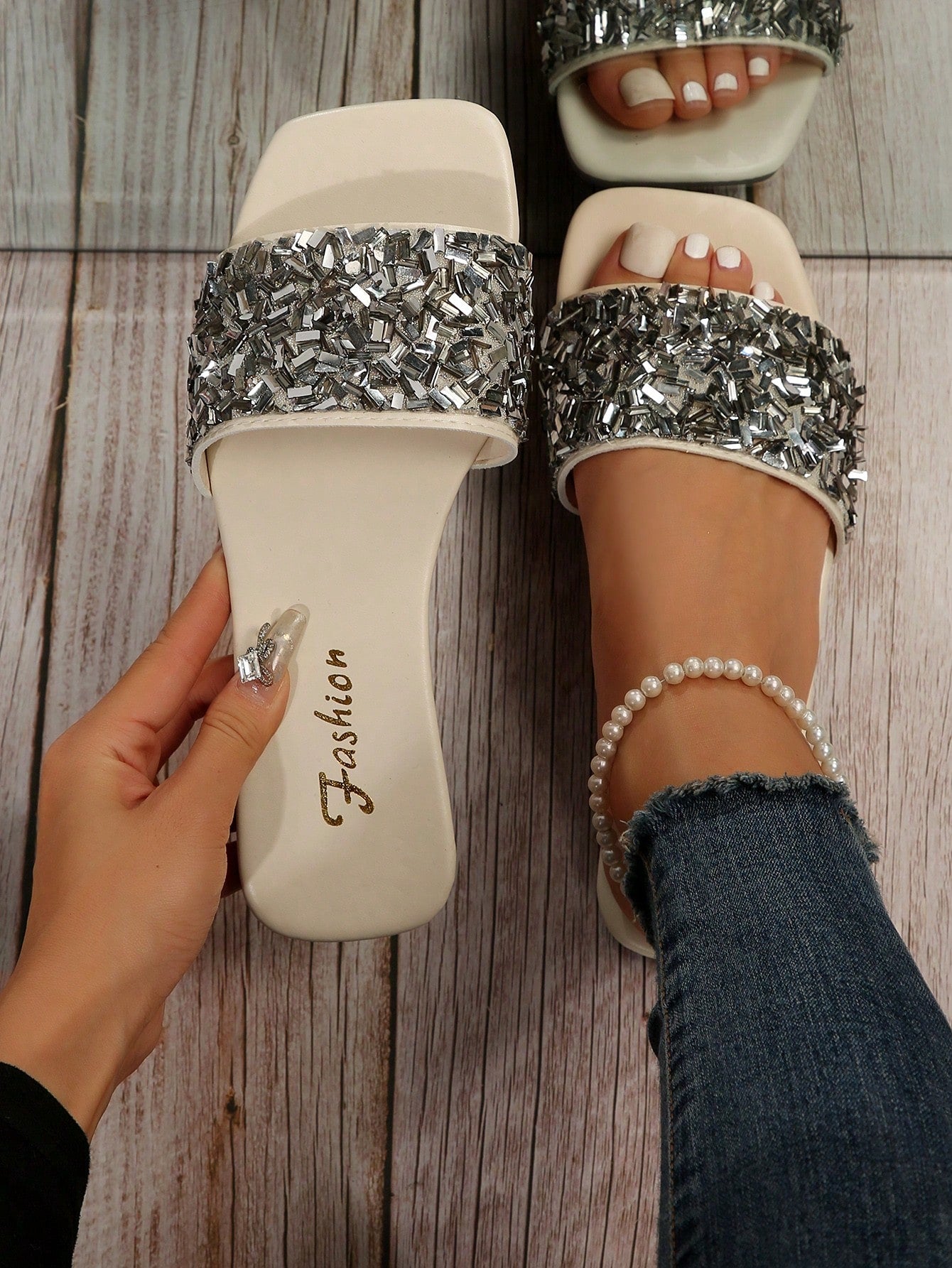 Brailyn Flat Slide Sandals