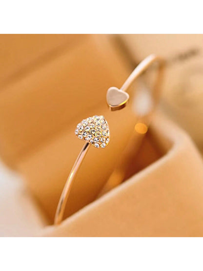 "Lovely Love" Crystal Double Heart Shaped Bracelet With Diamonds