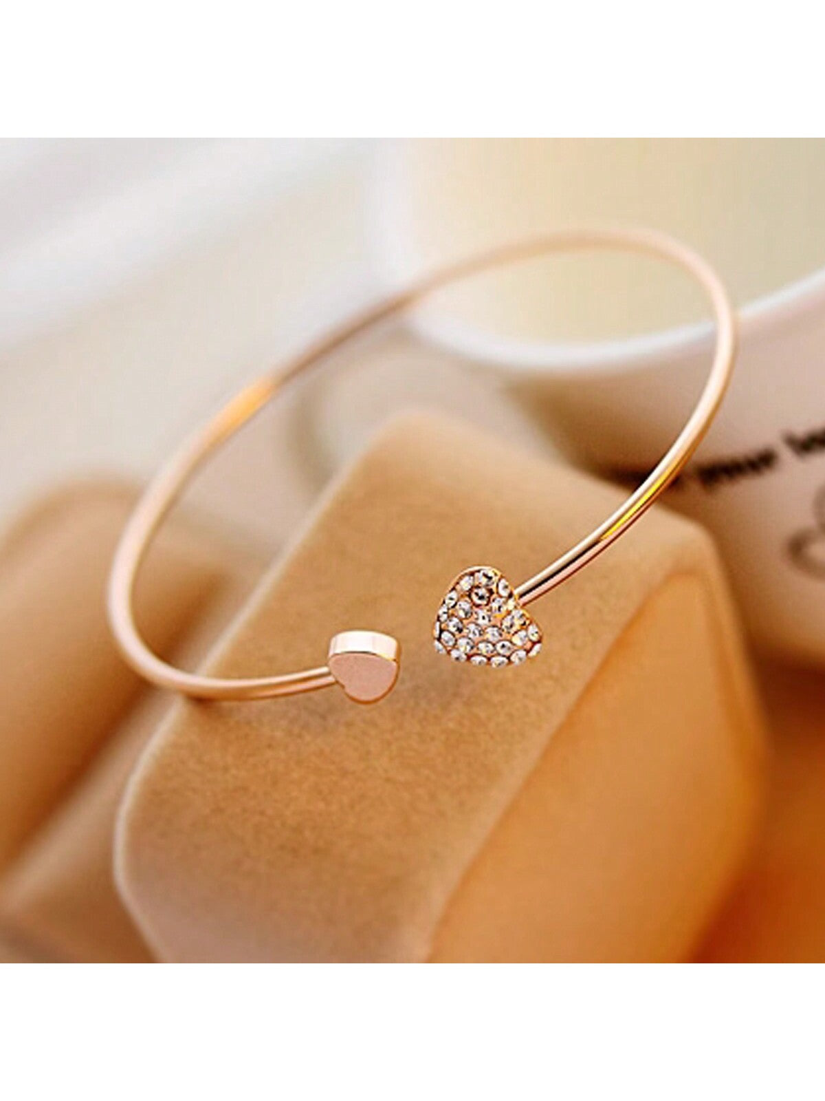 "Lovely Love" Crystal Double Heart Shaped Bracelet With Diamonds