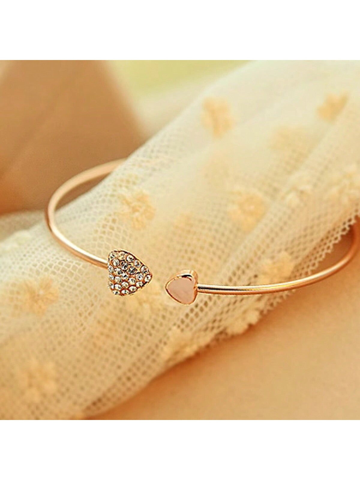 "Lovely Love" Crystal Double Heart Shaped Bracelet With Diamonds
