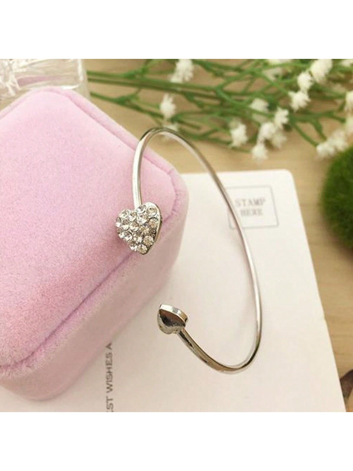 "Lovely Love" Crystal Double Heart Shaped Bracelet With Diamonds