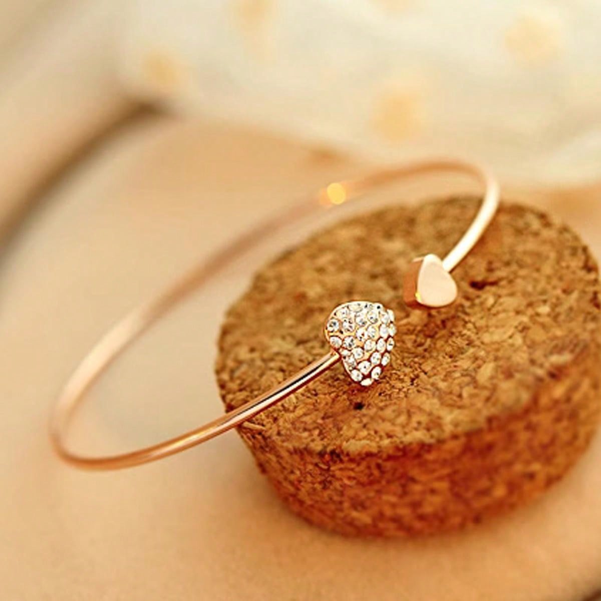 "Lovely Love" Crystal Double Heart Shaped Bracelet With Diamonds