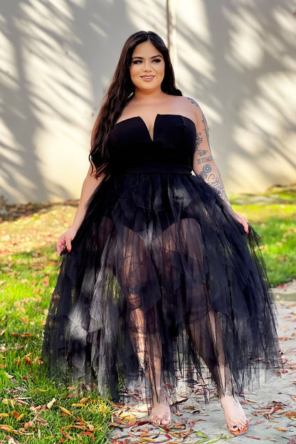 Janie Black Tube Maxi Dress
